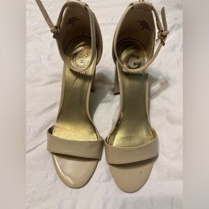 G by Guess Women's Cream Block Heeled Sandals